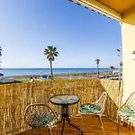 A&n Seafront Promenade With Sea Views *