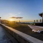 A&n Seafront Promenade With Sea Views Apartment