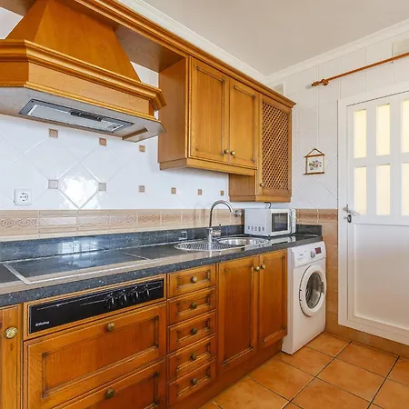 Apartment A&n Carmenes, *